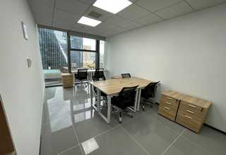 云南晴天的七彩云南古滇名城美好影像图片